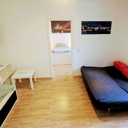 Apartment Koeln Weidenpesch Luaran gambar